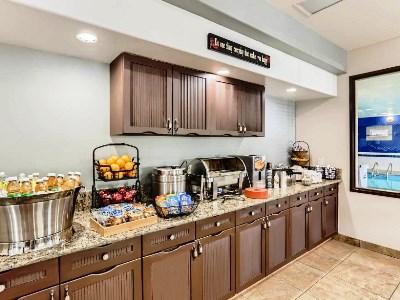 Baymont By Wyndham - Collins Area Hotel 2*