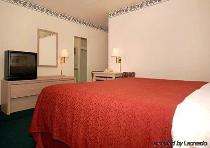 Baymont By Wyndham - Collins Area Hotel Loveland