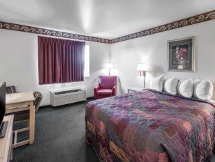 Baymont By Wyndham - Collins Area Hotel Loveland
