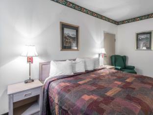 Baymont By Wyndham - Collins Area 2* Loveland
