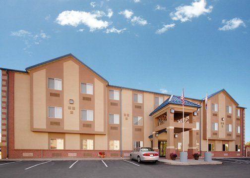 Baymont By Wyndham - Collins Area Hotel